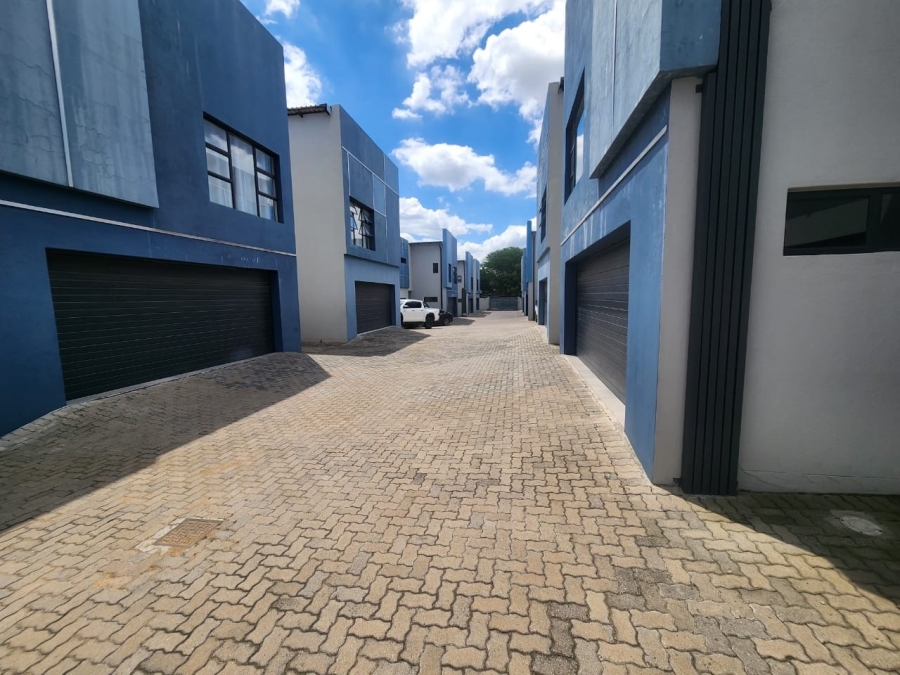 3 Bedroom Property for Sale in Rustenburg Central North West